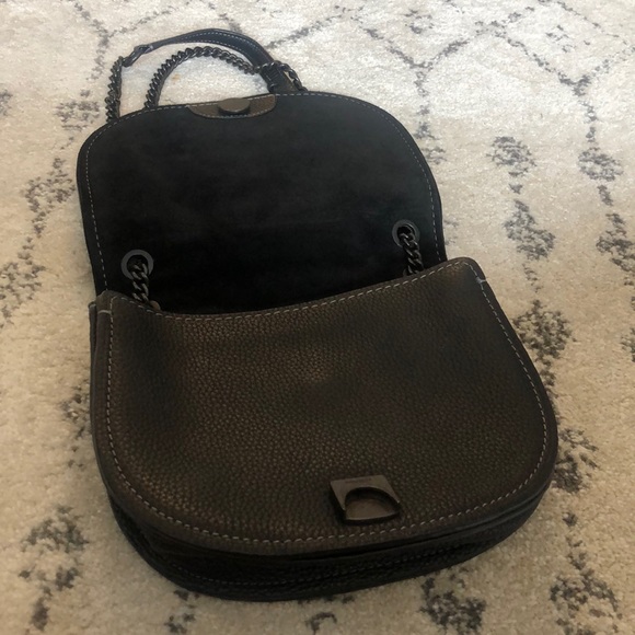 Coach Shadow Crossbody Bag - Pebbled Leather - Picture 5 of 7